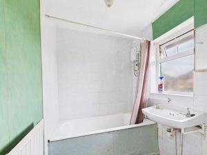 Photo 7- click for photo gallery